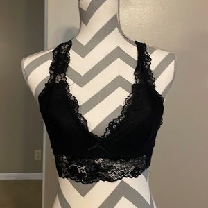Black, lace bralette
